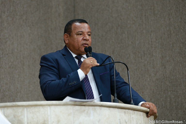  Américo de Deus apresentou emendas ao PL da vereadora Kitty Lima