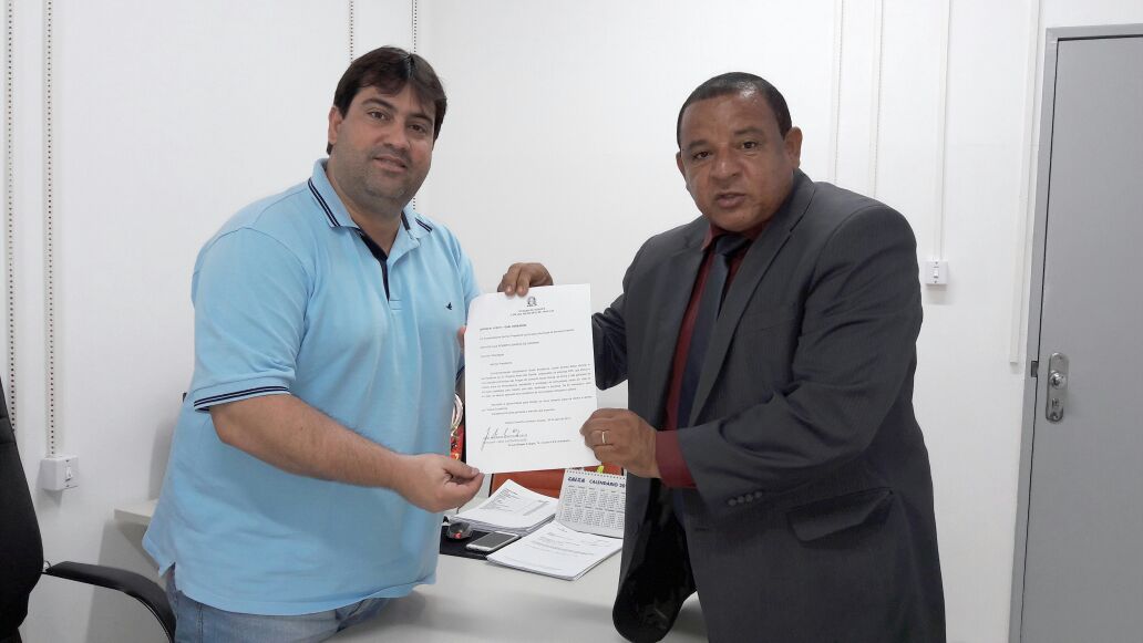 Américo de Deus cobra demanda no conjunto Santa Tereza