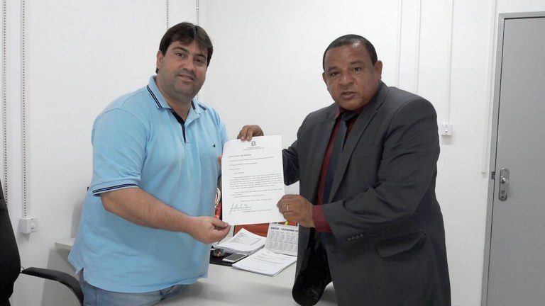 Américo de Deus cobra demanda no conjunto Santa Tereza