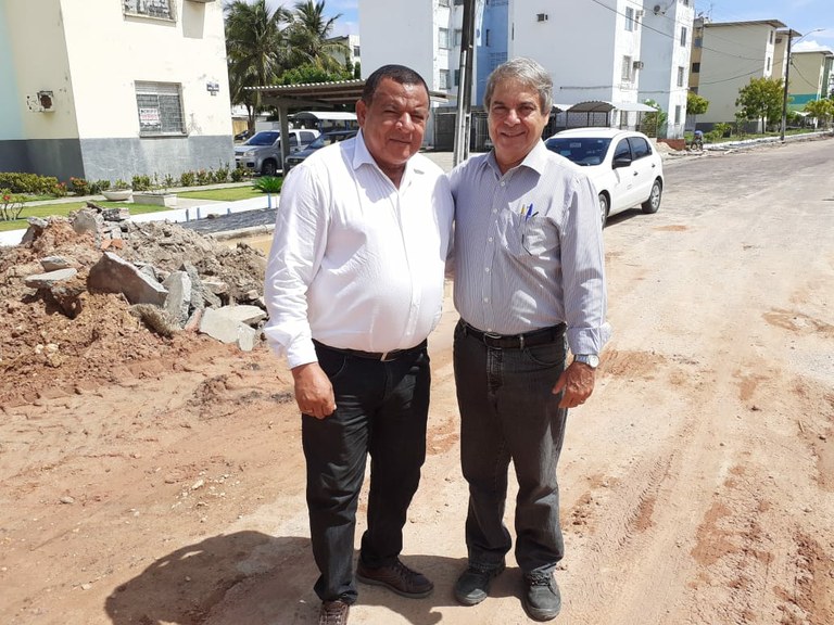 Américo de Deus continua a vistoriar obras do Canal Beira-Mar