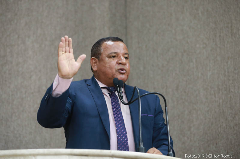 Américo de Deus critica reforma trabalhista feita pelo Governo Temer