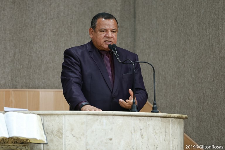 Américo de Deus demonstra solidariedade à população de Capela