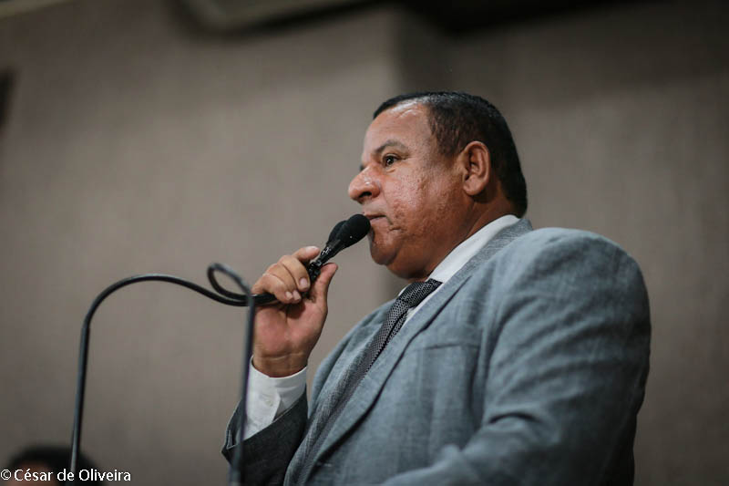 Américo de Deus diz que diálogo é o melhor caminho para negociar greve