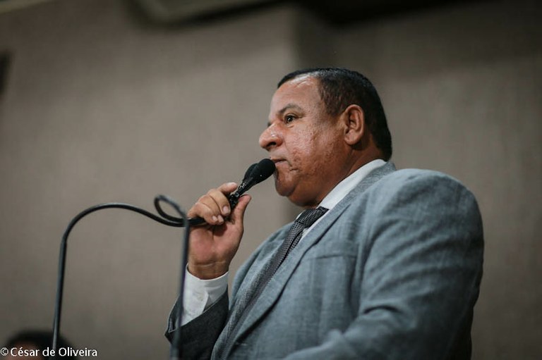 Américo de Deus diz que diálogo é o melhor caminho para negociar greve