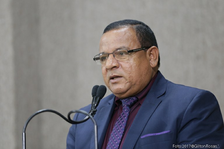 Américo de Deus fala sobre fechamento de frigoríficos no Estado