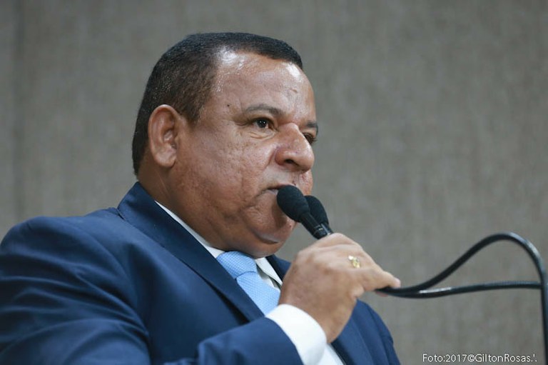 Américo de Deus fala sobre o aumento do preço do gás