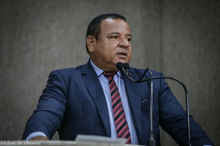 Américo de Deus faz análise de  política econômica 