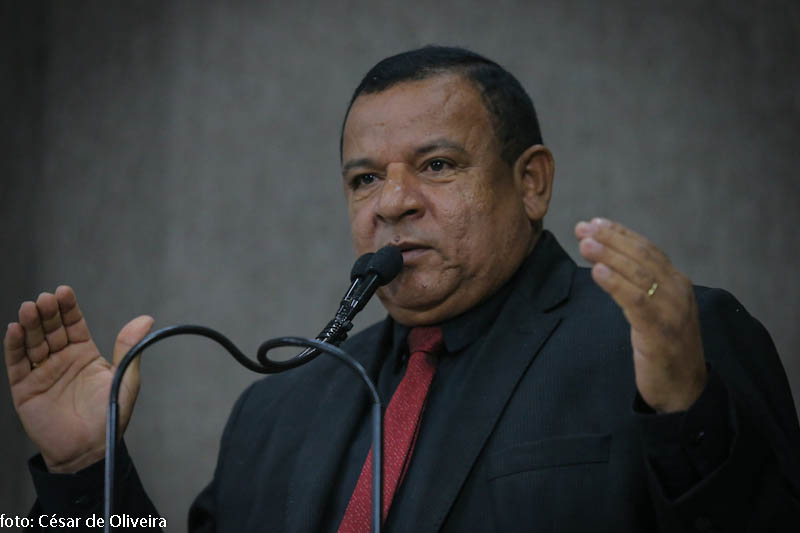 Américo de Deus lamenta alto índice de violência na cidade 