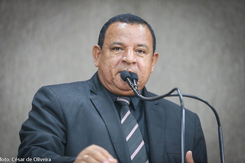 Américo de Deus lamenta encaminhamento das CPIs