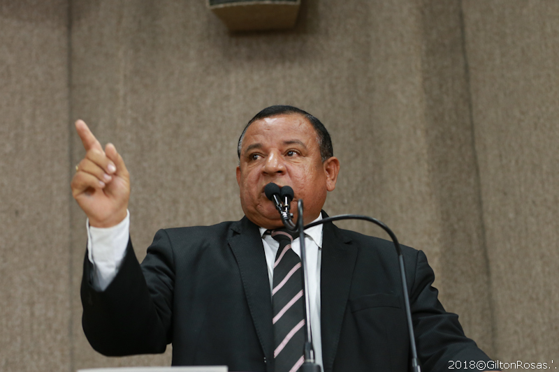 Américo de Deus lamenta fechamento da UTI Cardíaca do Hospital Cirurgia 