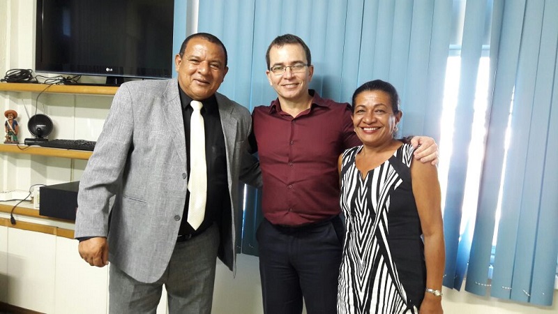 Américo de Deus leva demandas dos bairros ao Secretário de Saúde