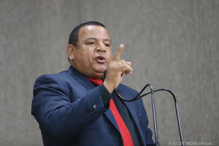 Américo de Deus mostra insatisfação com descaso dos rios sergipanos