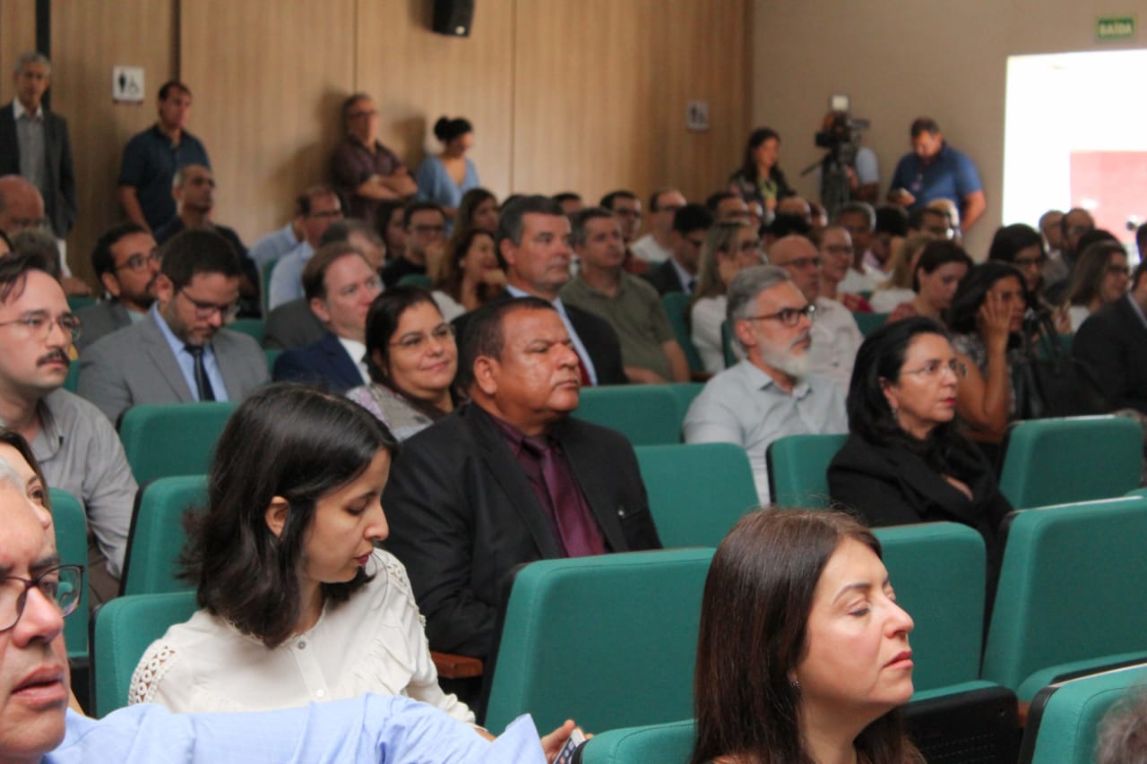 Américo participa do 'I Fórum de Enfrentamento à Desinformação' representando a CMA