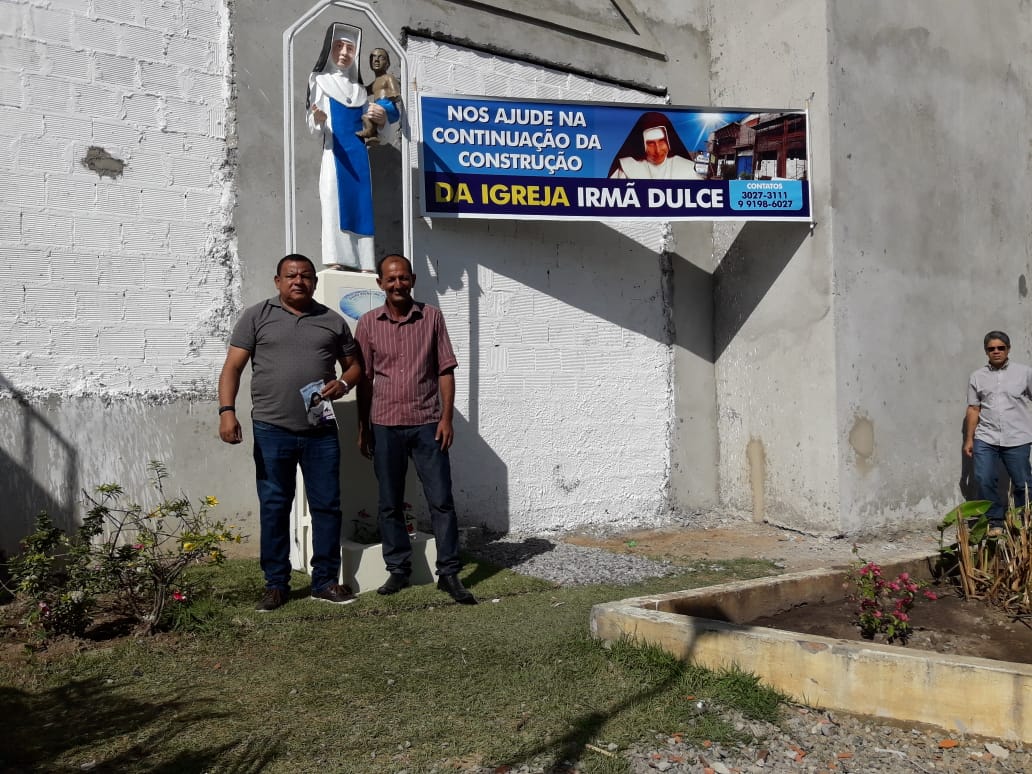 Américo de Deus presta homenagem à Santa Dulce dos Pobres 