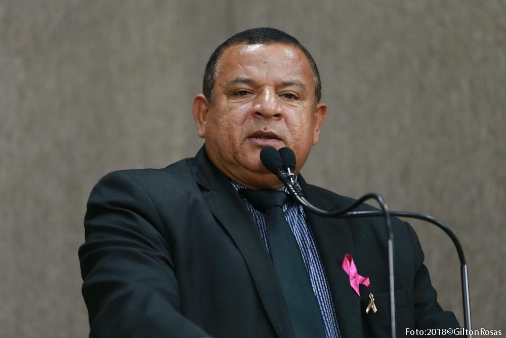 Américo de Deus ressalta a importância do Outubro Rosa