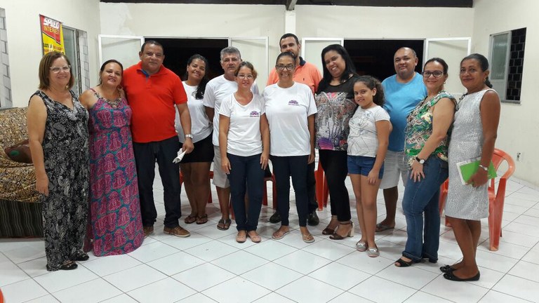 Américo de Deus se reúne com moradores do residencial Beira-Mar I