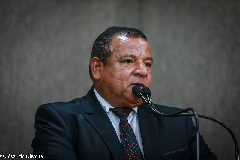 Américo de Deus se solidariza com o presidente do Sindimed