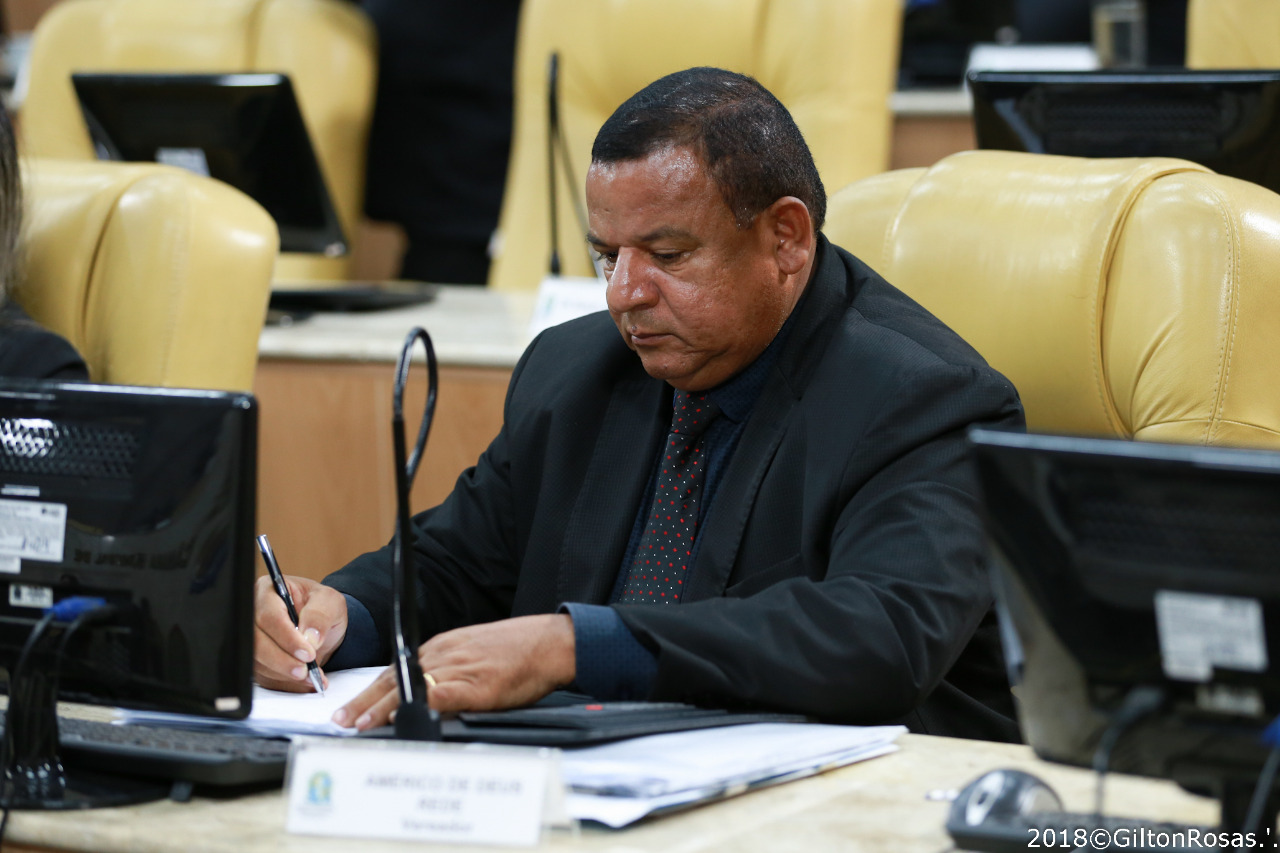 Américo de Deus tem Indicações dos bairros América e Novo Paraíso atendidas