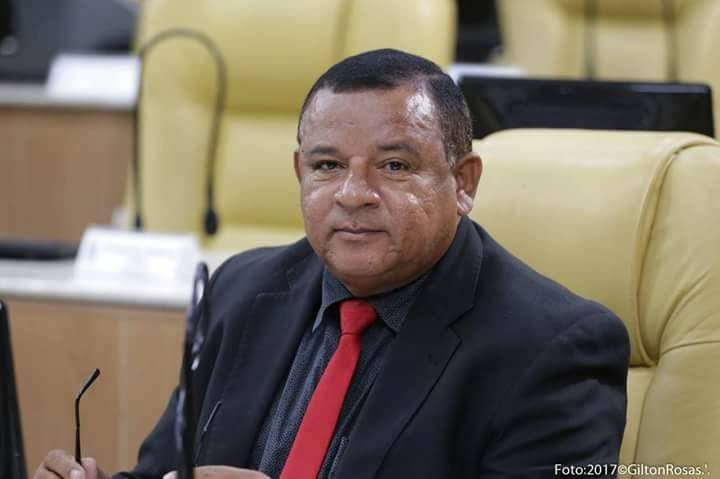 Américo de Deus tem várias solicitações atendidas na CMA