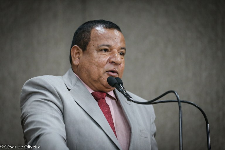 Américo diz que as demandas não são dele e sim da população 