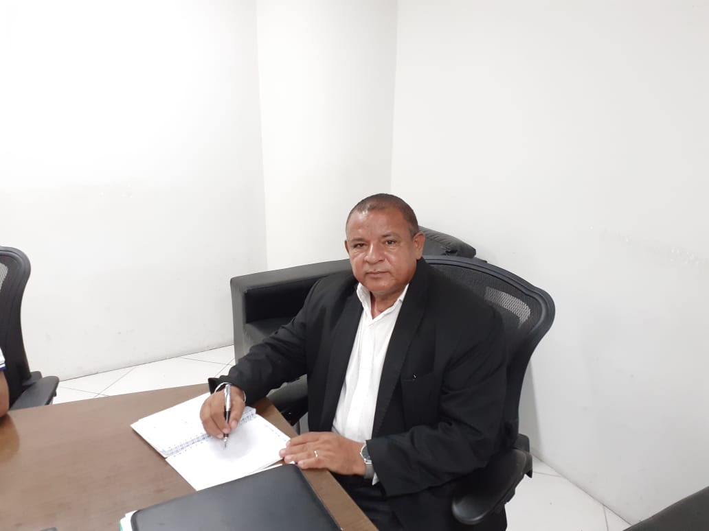 Américo pede assistência para profissionais e população afetada pelo período de quarentena