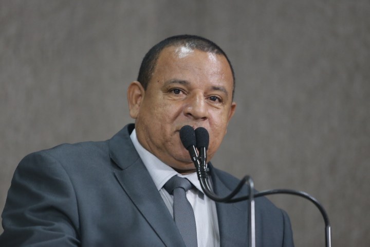 Américo fala sobre a situação da Saúde Municipal