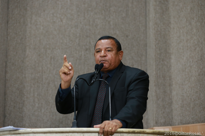 Américo opina sobre o PL que prevê fim de carroças em Aracaju