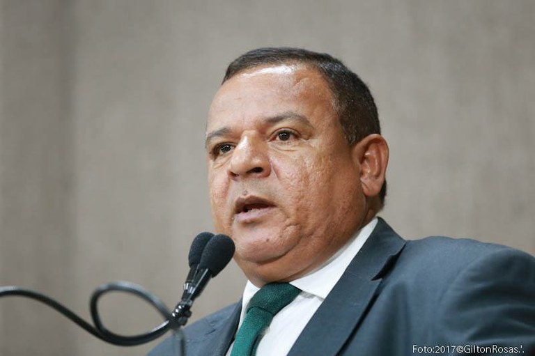 Américo reafirma necessidade de priorizar recursos em prol da população em estado de vulnerabilidade