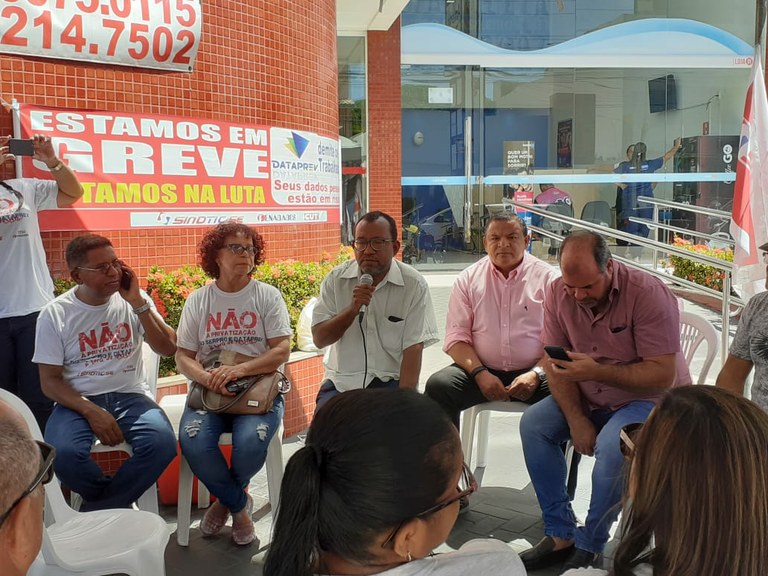 Américo se posiciona contra planos do Governo Federal de fechar 20 unidades regionais da Dataprev