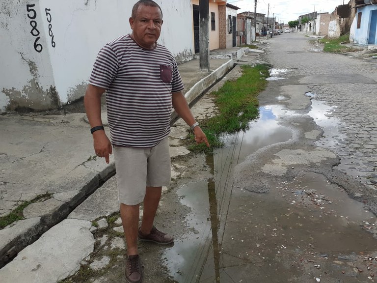 Américo segue trabalhando e encaminha mais três ofícios para Emurb