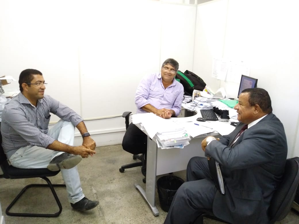 Américo solicita implantação de passarela sobre o canal Beira-mar