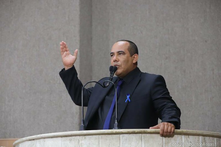 Amintas denuncia caso de assédio sexual praticado pelo secretário Almeida