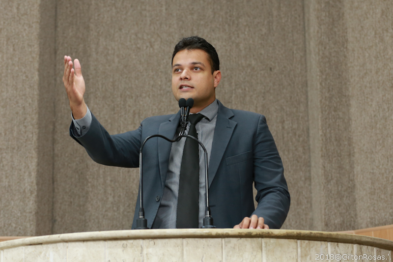 Anderson de Tuca acusa gestão do Hemose de irresponsável