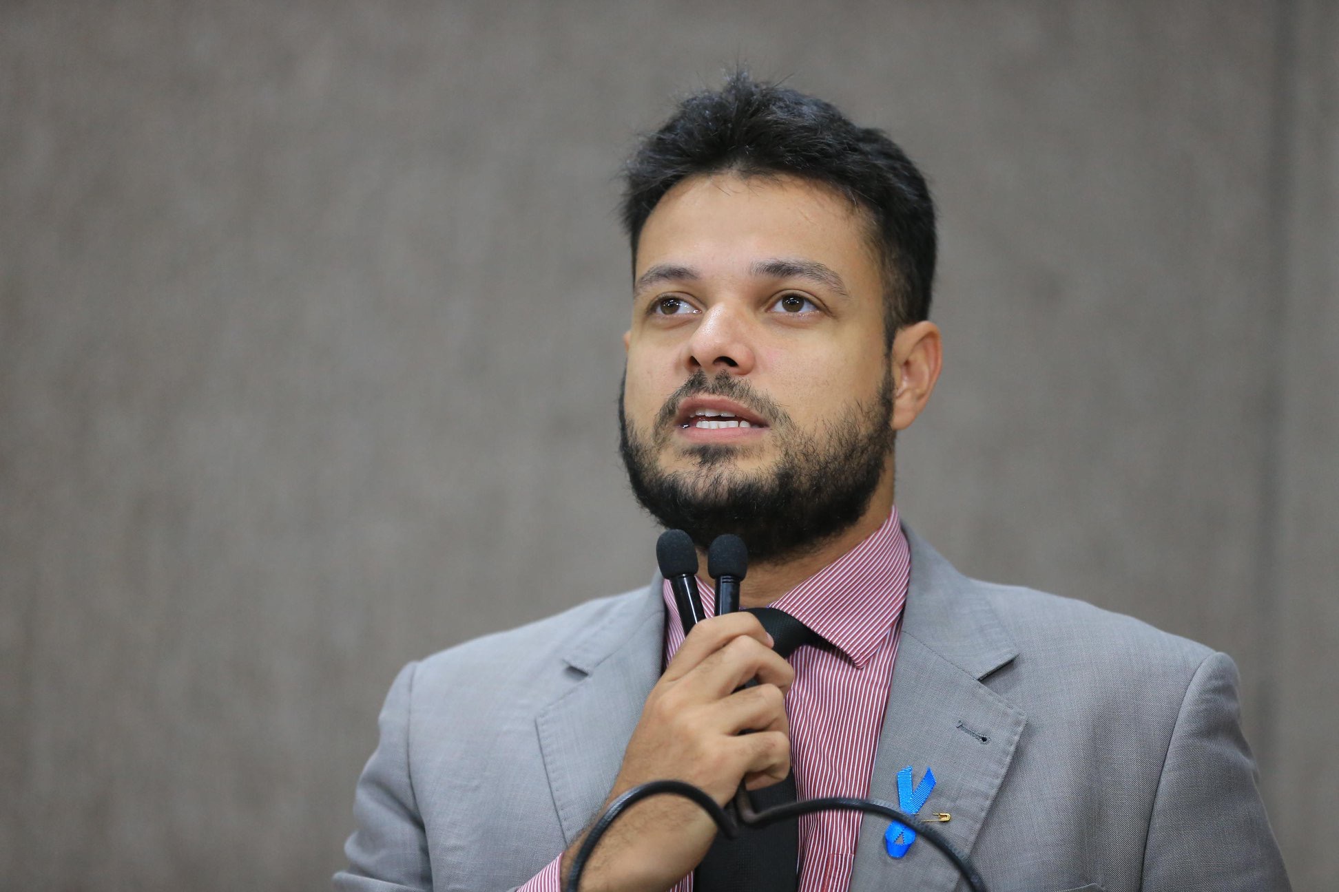 Anderson de Tuca agradece doações de sangue