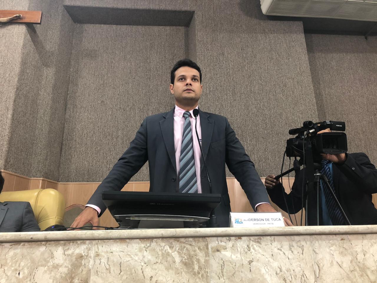 Anderson de Tuca alerta sobre a situação de abandono do Zoológico de Aracaju