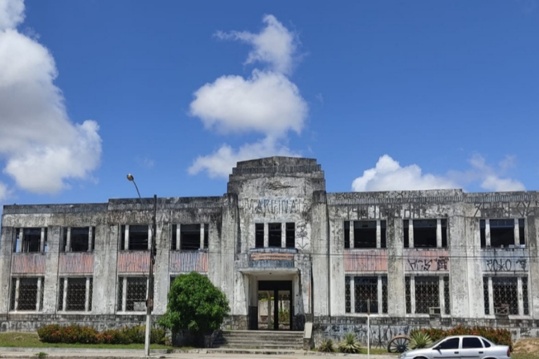 Anderson de Tuca cobra revitalização da antiga estação ferroviária