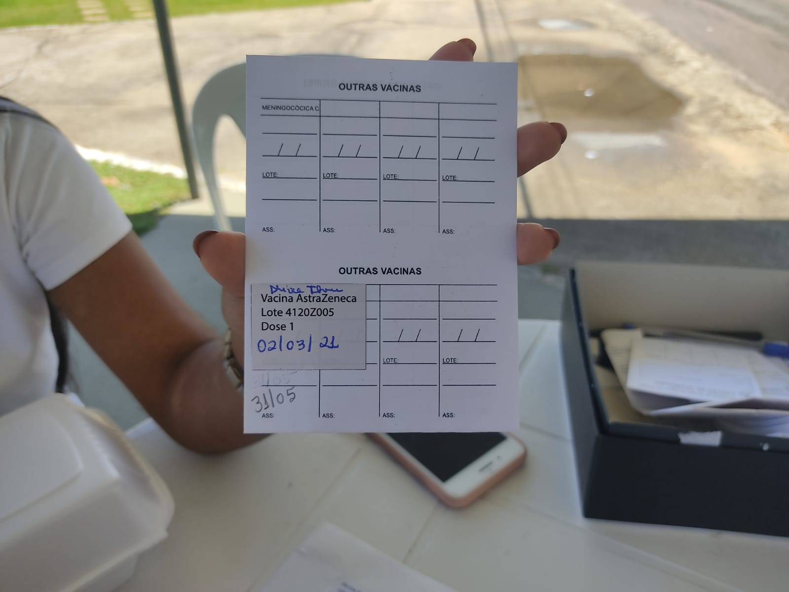 Anderson de Tuca fiscaliza vacinação pelo drive thru