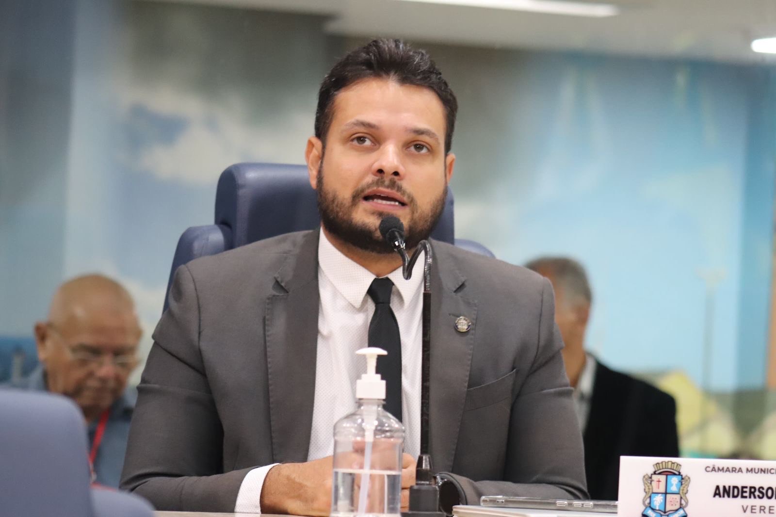 Anderson de Tuca propõe parceria entre escolas privadas e poder público para ampliar acesso à educação em Aracaju