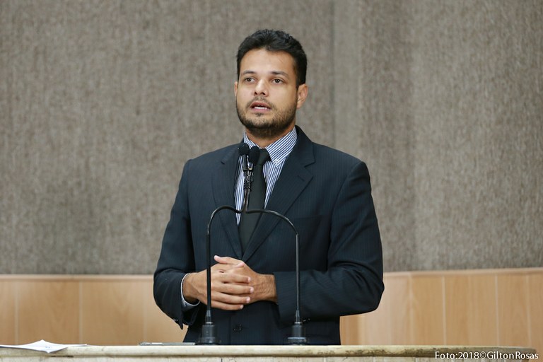 Anderson de Tuca visita Mercado Dr. Carlos Firpo