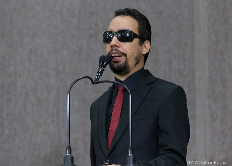 Aribé lamenta declaração de Edvaldo Nogueira na FAN FM sobre Forró Caju