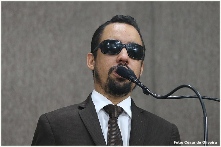 Aribé questiona secretário de Planejamento de Aracaju: “Cadê os R$3 milhões?”