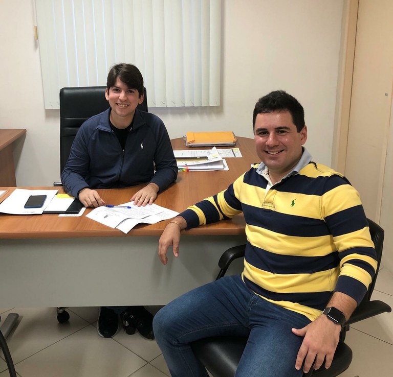 Armando Batalha Júnior visita PMA e verifica andamento de Projeto de Lei