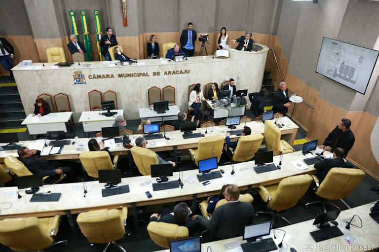 Arquitetos apresentam projeto do novo prédio da CMA