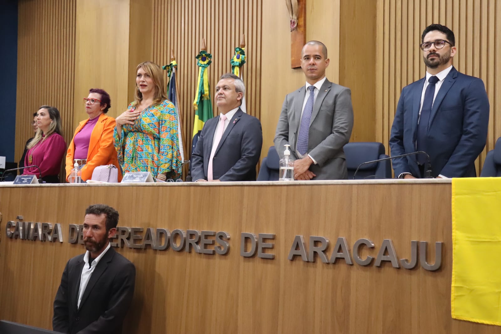 Audiência com indicação de Elber Batalha sobre casamento homoafetivo lota plenário da CMA