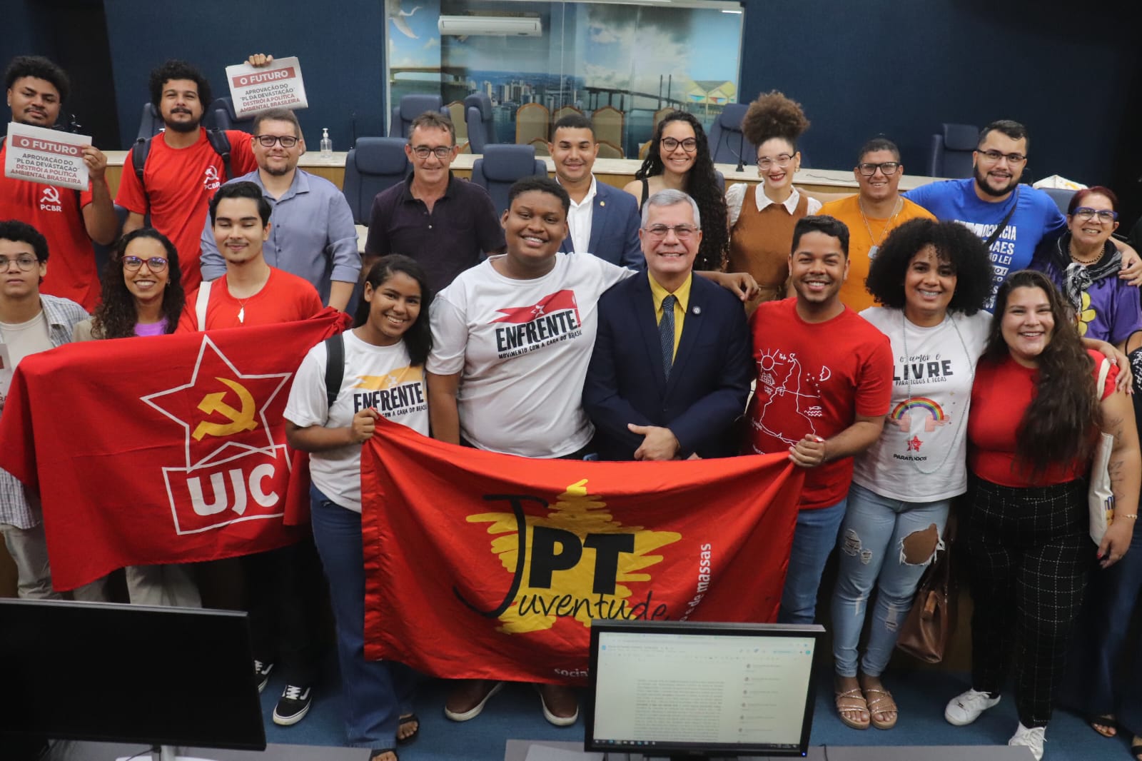 Audiência discute políticas públicas para as juventudes em Aracaju 