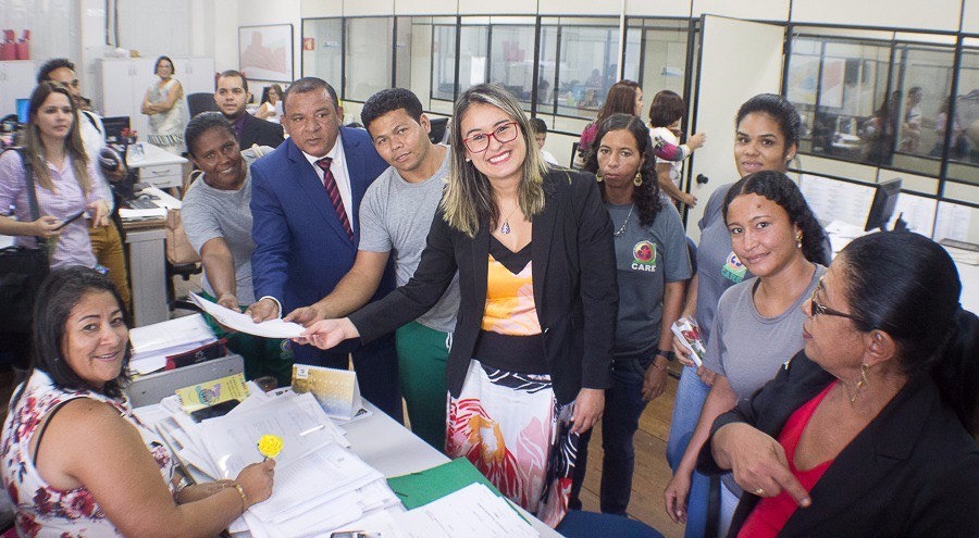 Bancada da Rede protocola PL sobre a coleta seletiva do lixo na capital