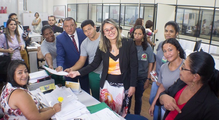 Bancada da Rede protocola PL sobre a coleta seletiva do lixo na capital