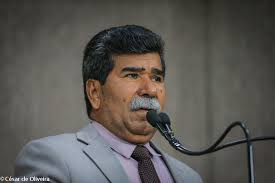 Bigode alerta “coronavírus não é brincadeira”