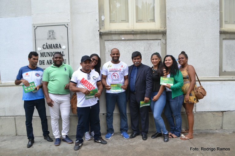 Bigode alerta a população para que tenha mais cuidado com o mosquito da dengue