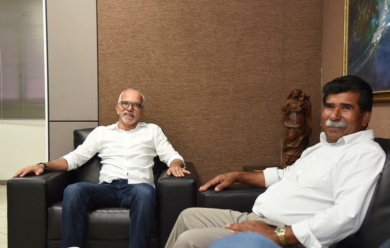 Bigode busca melhorias para o Santa Maria, 17 de Março, Paraíso do Sul, Farolândia e Zona de Expansão em Aracaju